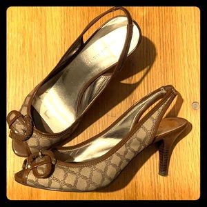 Etienne Aigner slingback heels size 8.5